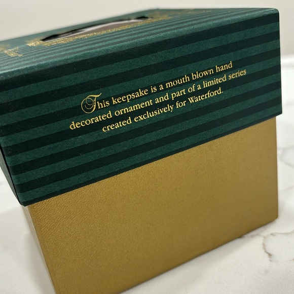 Waterford Holiday Heirlooms Limited Series New Year’s Celeb Ball 2000/2001 - Picture 12 of 16